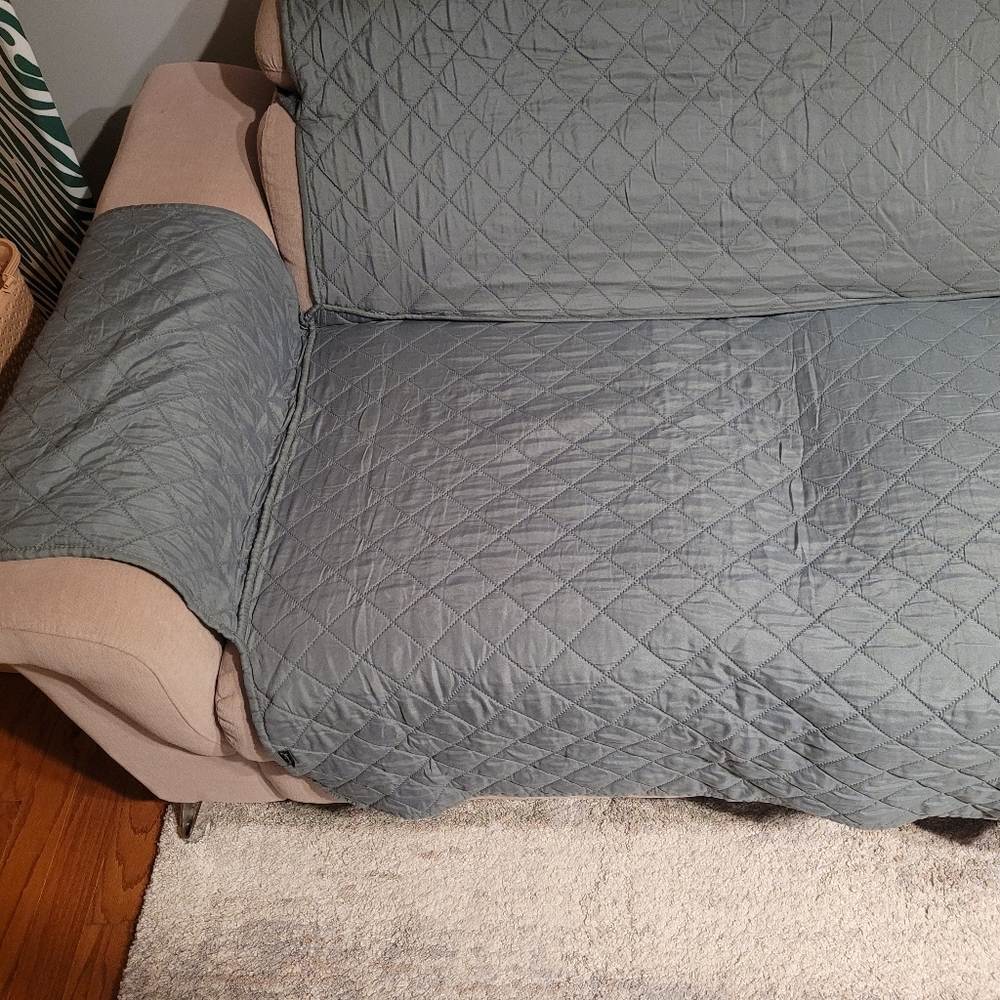 Loveseat Cover 2 Coushions/Green - Picture 7 of 7